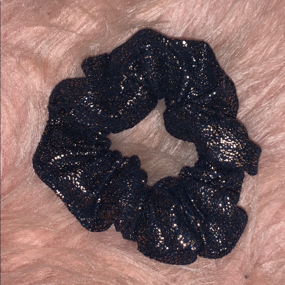 Scrunchie Bundle - Picture 3 of 7